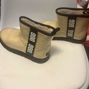 Ladies UGG calf boot